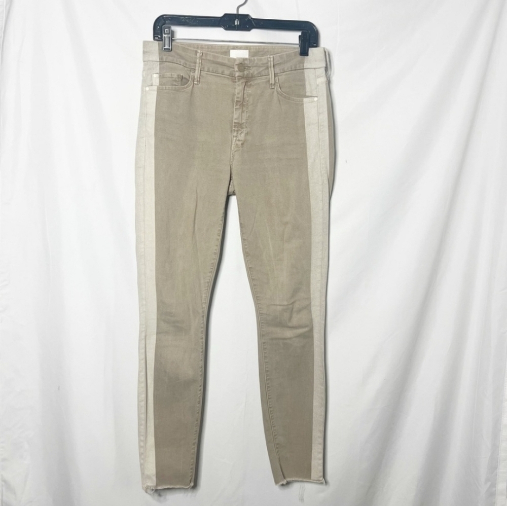 EUC Mother The Looker Ankle Fray Jeans in So Far Gone wash 28 FRAYED 😀